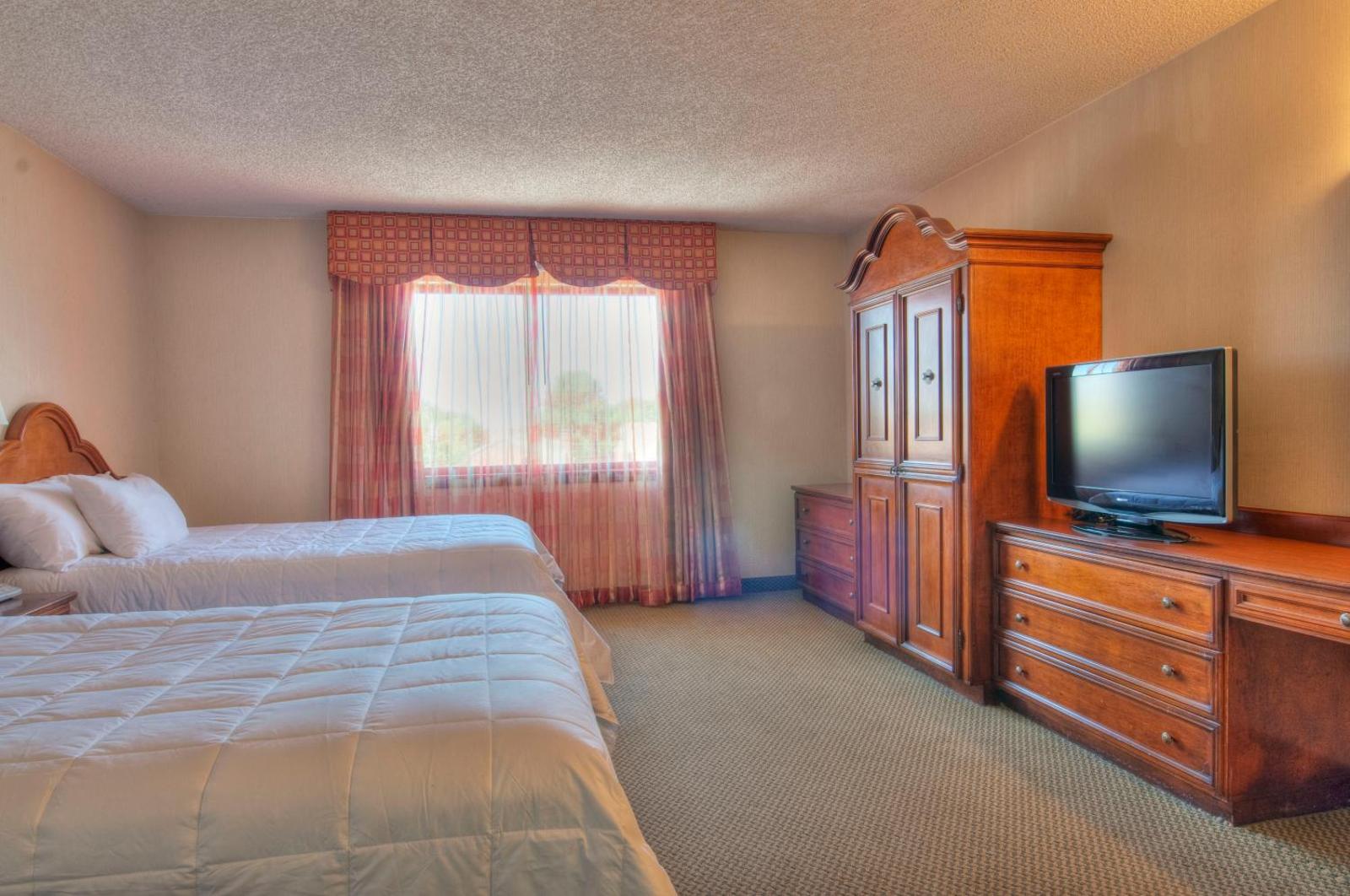 MCM Elegante Suites Abilene Main image 2